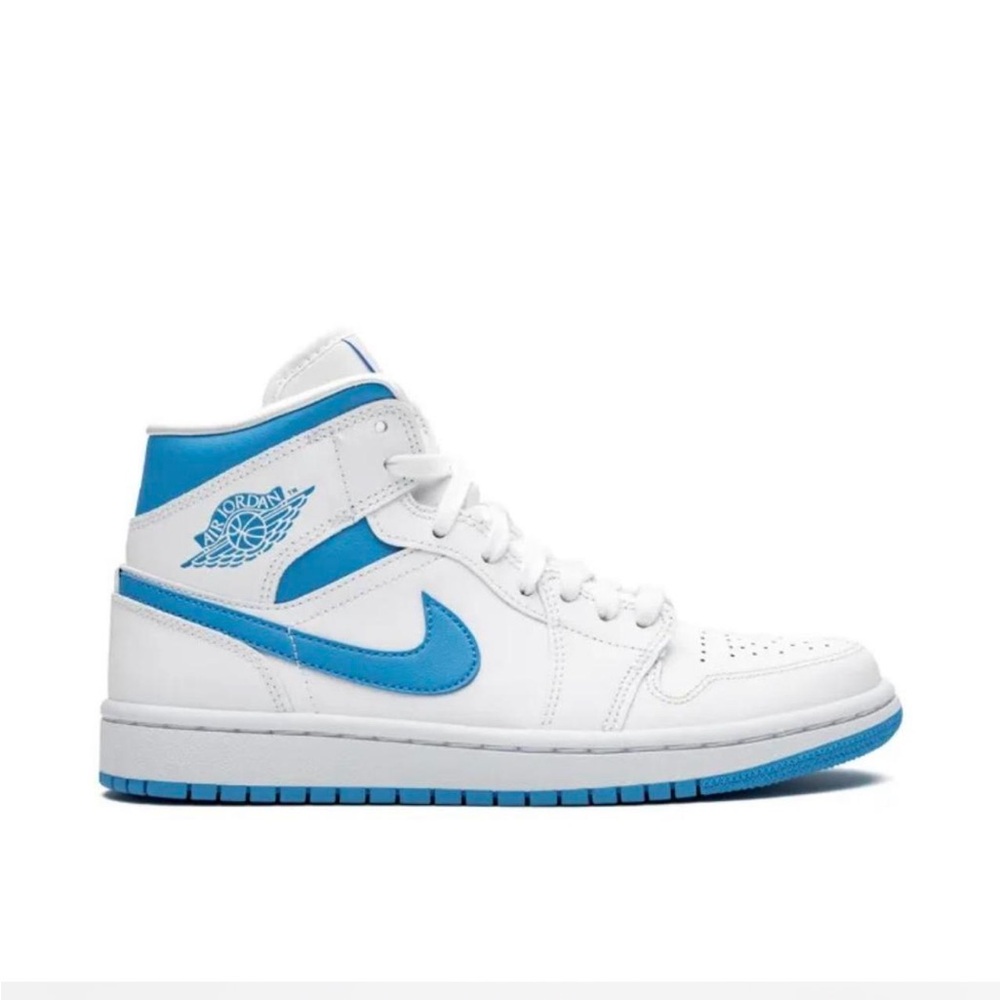 Air Jordan 1 Mid UNC Sneakers